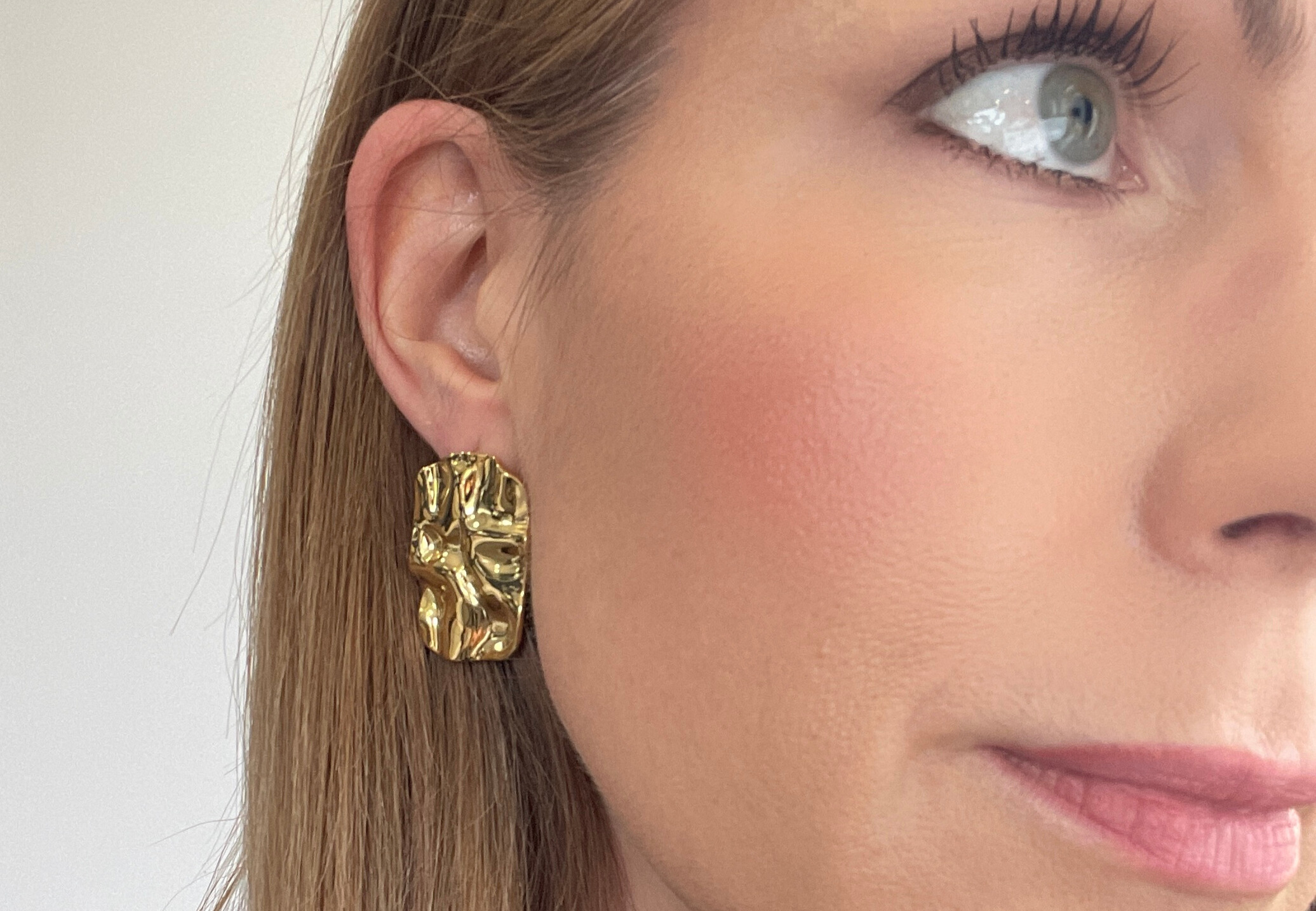 The Coco Ripple Earrings - Image 5